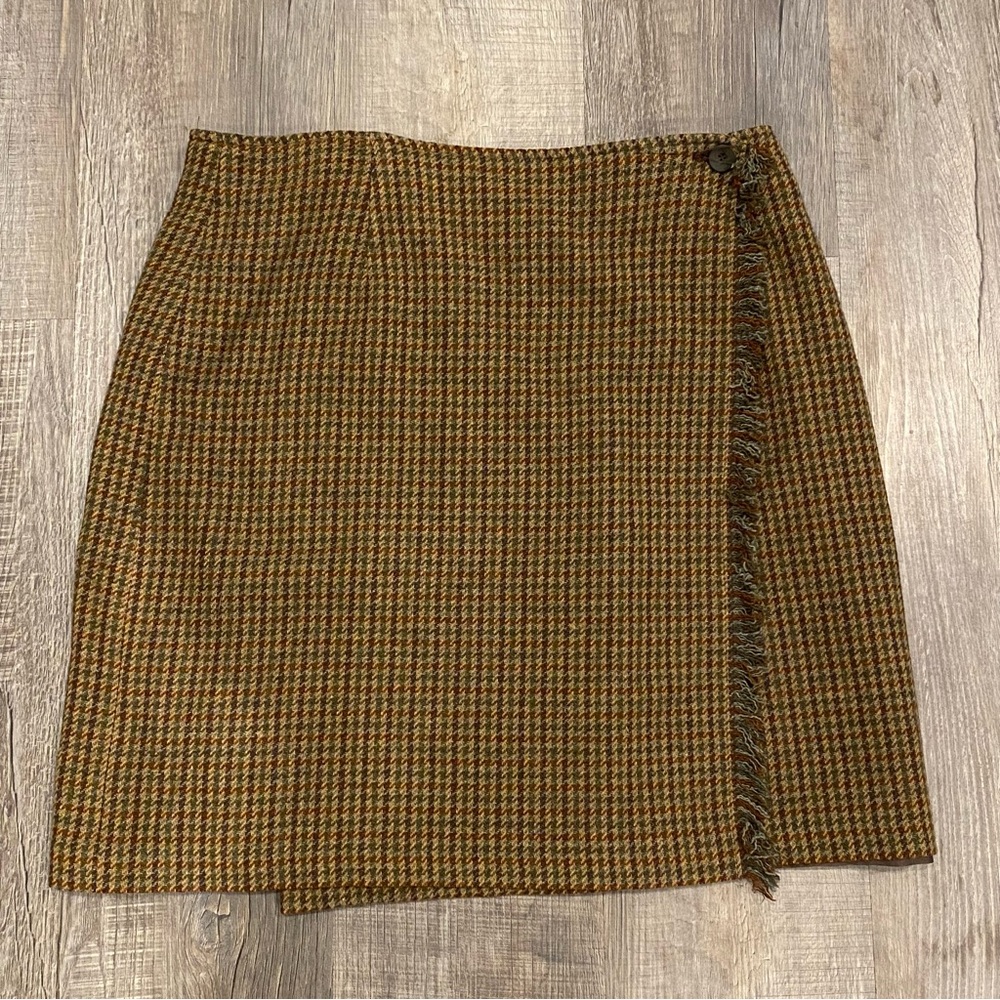Liz Claiborne Lizsport wool tweed fringe wrap mini skirt